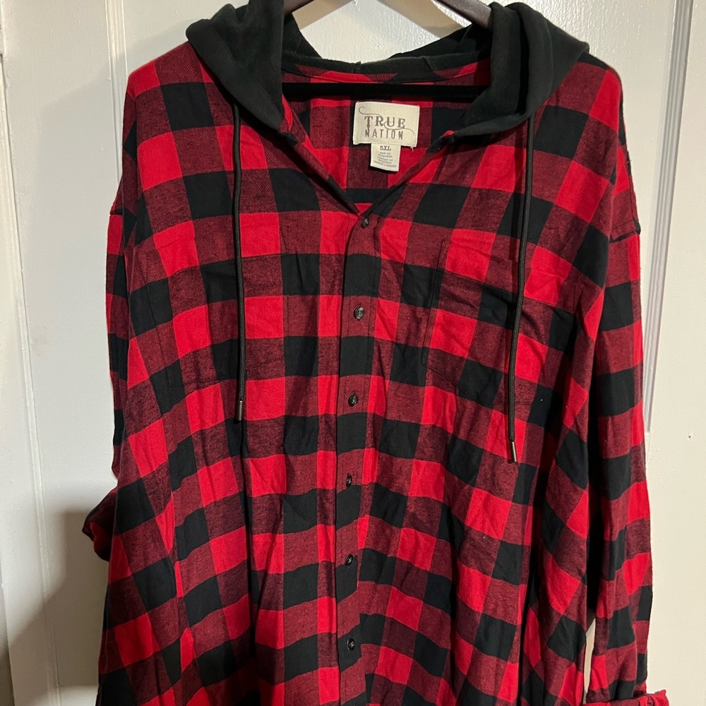 True Nation 5XL long sleeve shirt with hoodie
